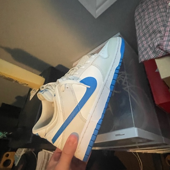 size 10.5 men’s, dunk low! - Picture 5 of 6